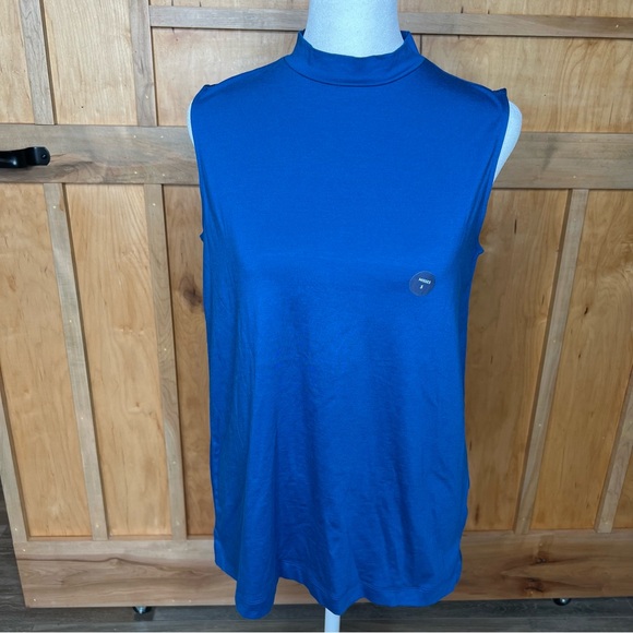 Lands' End Tops - Land’s End NWT Blue Sleeveless Women's Top | Size Small